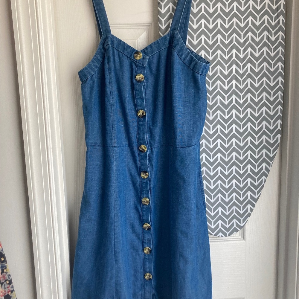 Loft Denim Chambray Button Down Dress Small EUC